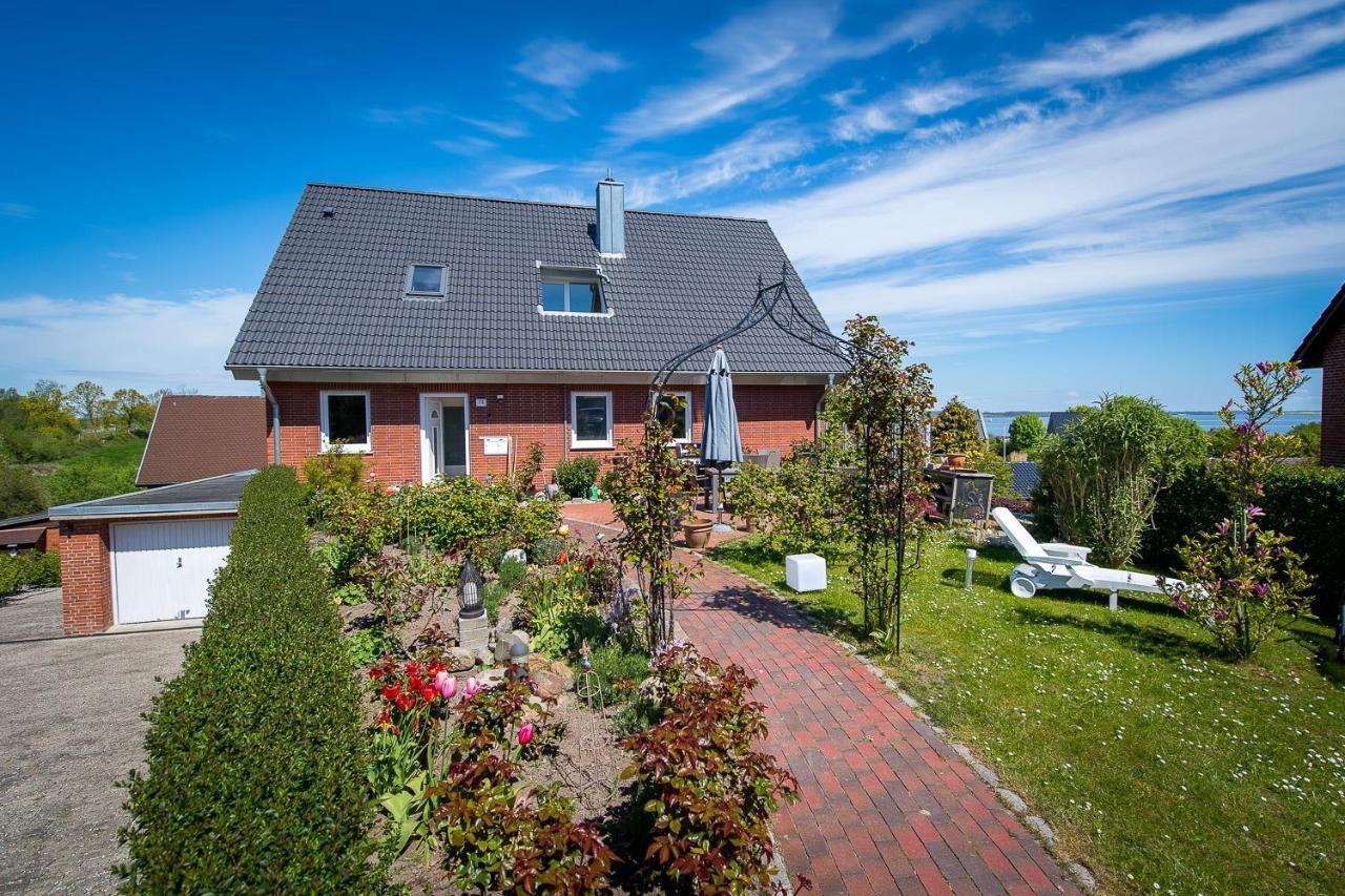 Ferienwohnung Viola Glücksburg Екстериор снимка